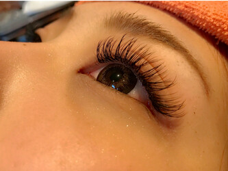 ネイル＆アイビューティー オーブ | 高岡のアイラッシュ