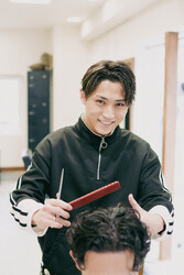 lotti 住之江 | 九条/弁天町のヘアサロン