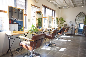 Aily | 自由が丘のヘアサロン