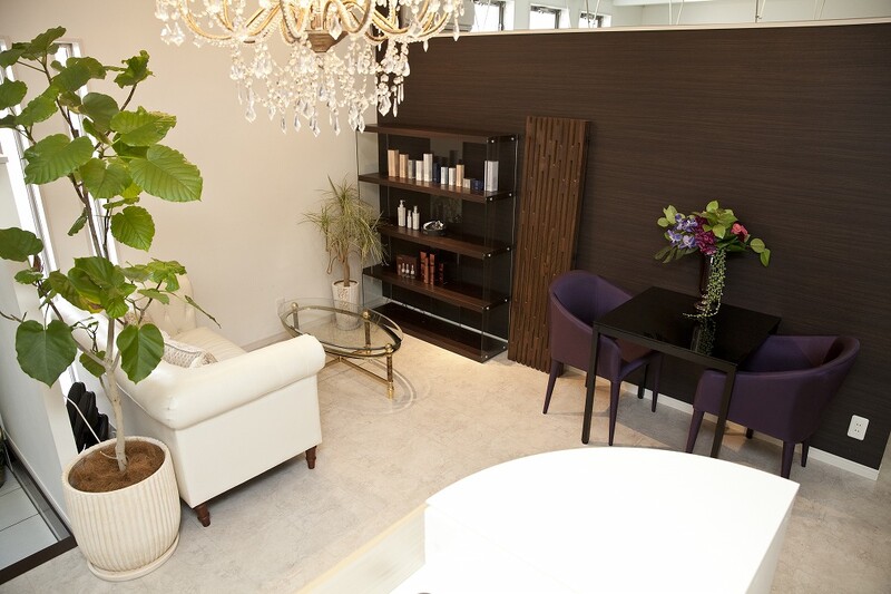 CHARiS BEAUTE 関本店 | 関のエステサロン