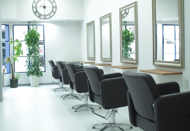 uchla 池袋 by rcid | 池袋のヘアサロン