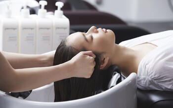 KOLOR | 銀座のヘアサロン