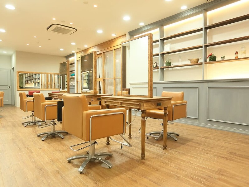 LAB | 蕨のヘアサロン