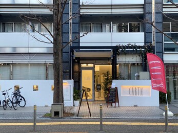 HAIR &amp; MAKE EARTH 綾瀬店