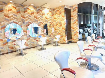 HAIR &amp; MAKE EARTH 千葉店