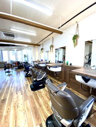 ヘアメイク ちゃっかり 立場店 | 横浜のエステサロン