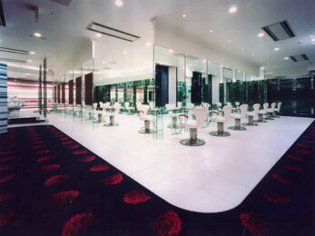 HAIR &amp; MAKE EARTH 上本町店