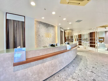 HAIR &amp; MAKE EARTH 北小金店