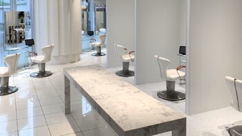 HAIR &amp; MAKE EARTH 新瑞橋店