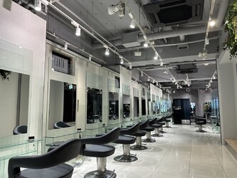 HAIR & MAKE EARTH 川崎店 | 川崎のヘアサロン