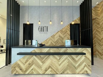 HAIR &amp; MAKE EARTH 岩槻店