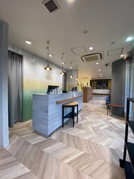 HAIR &amp; MAKE EARTH 新長田店