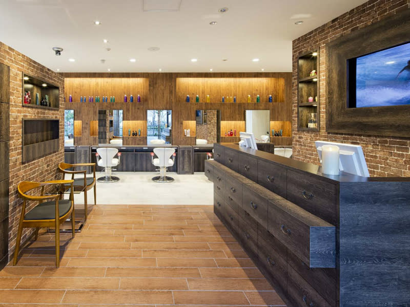 HAIR & MAKE EARTH 辻堂店 | 辻堂のヘアサロン