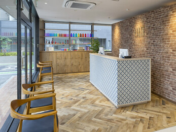 HAIR &amp; MAKE EARTH 新所沢店