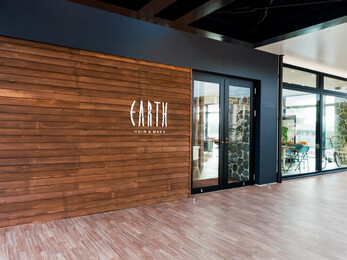 HAIR &amp; MAKE EARTH 浦添店