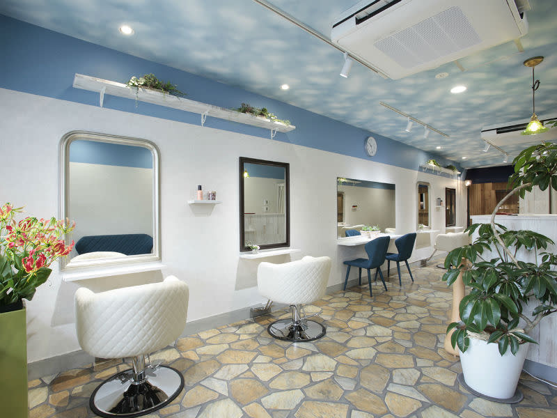 Glory Lily | 千歳烏山のヘアサロン