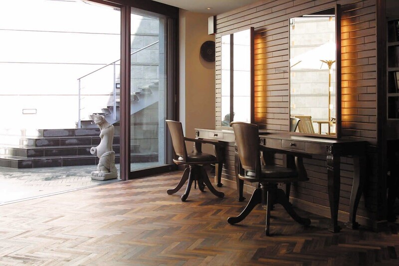 INSOLITE BEAUTE | 広尾のヘアサロン