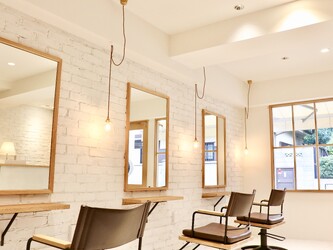 Aimee【エイミー 】 | 嵐山/嵯峨野/桂のヘアサロン