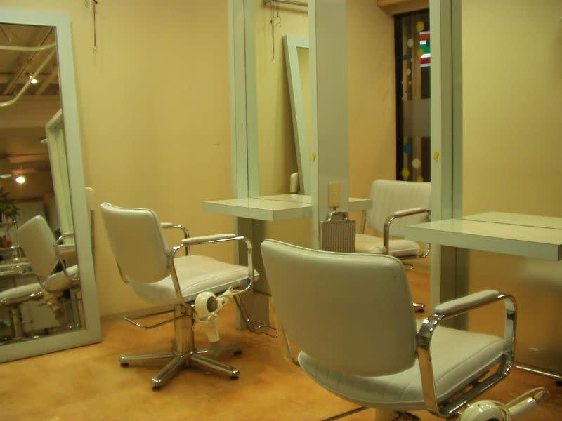 ビーヘアークリエイション | 大和のヘアサロン