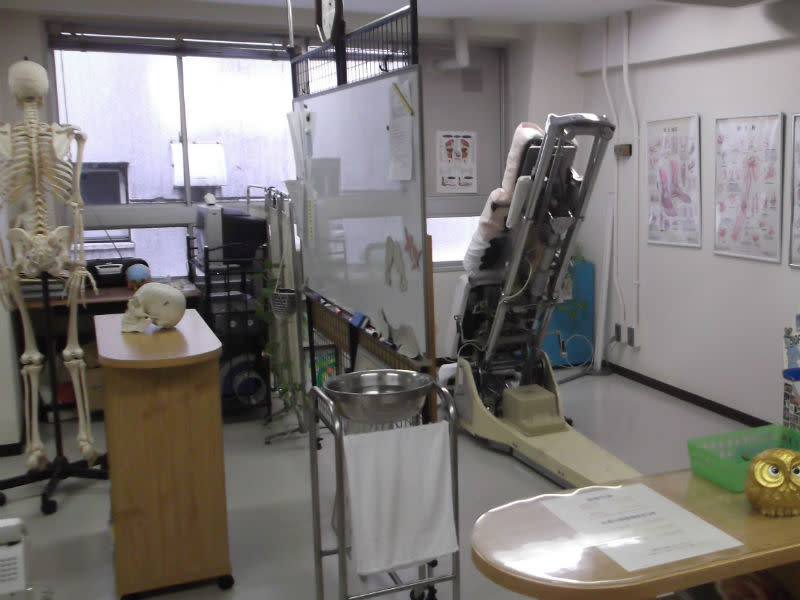 筑紫口AKカイロプラクティック院 | 博多のリラクゼーション