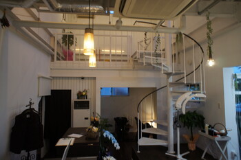 hair space into | 高山のヘアサロン