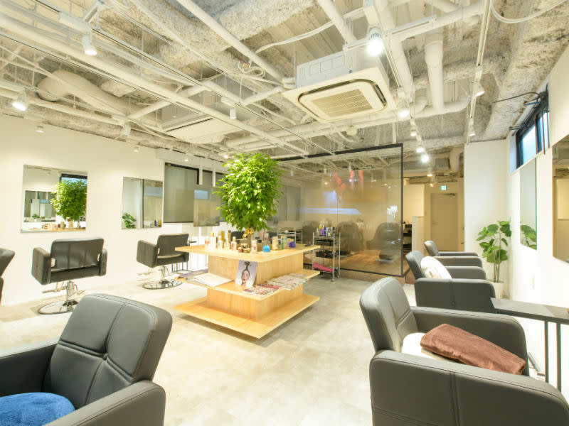 Familia | 平塚のヘアサロン