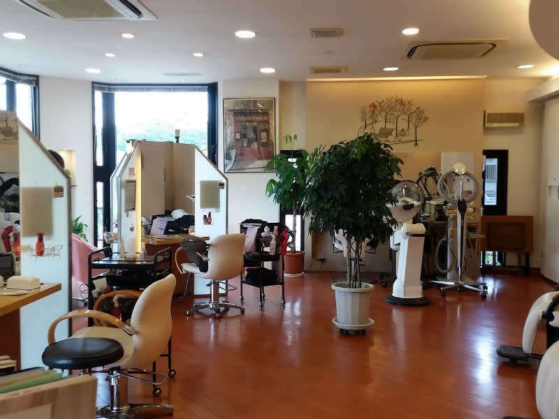 アプランドル | 高山のヘアサロン
