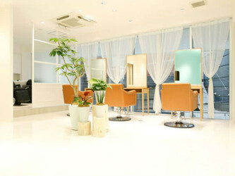 Beauty treatment salon ComfortA | 六本木のヘアサロン