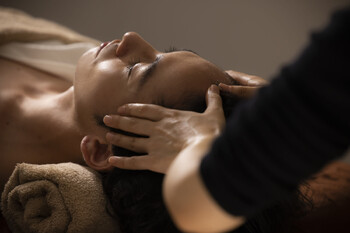 ドライヘッドスパ＆足裏足つぼマッサージ 和ノ国 秋葉原店 | 上野のリラクゼーション