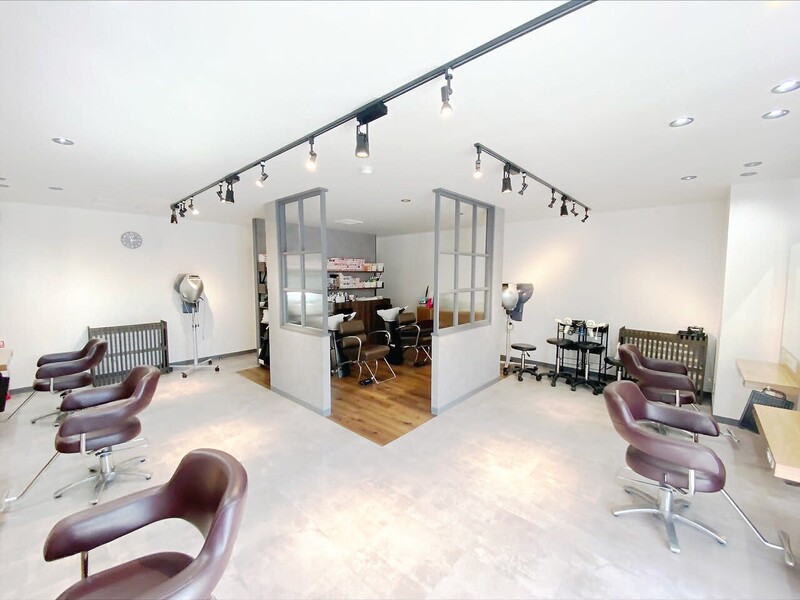 SALONS 茨木中津店 | 茨木のヘアサロン