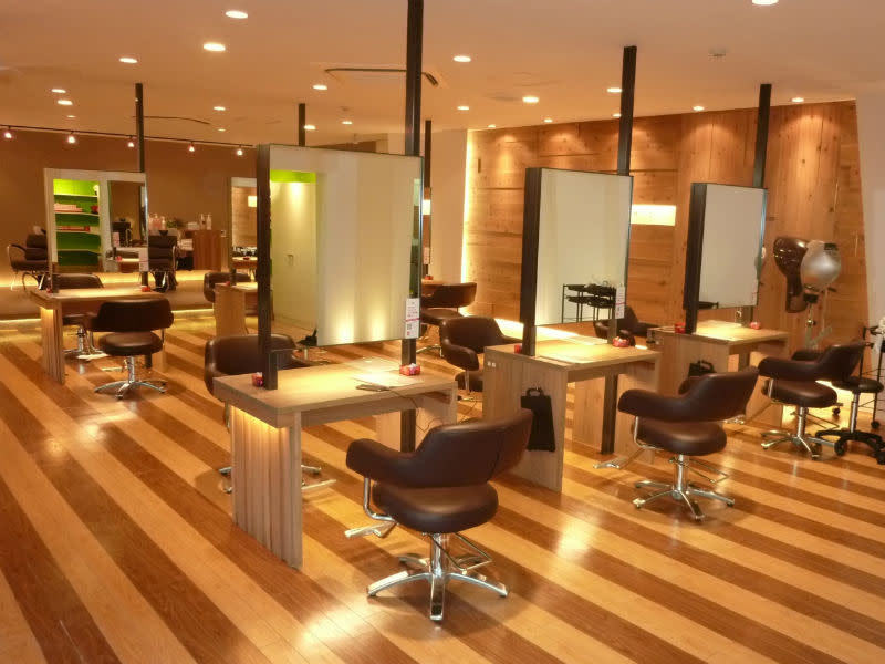 SALONS HAIR 丸亀土器店 | 丸亀のヘアサロン