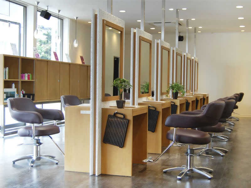 RICCI STYLE 東石井店 | 松山のヘアサロン