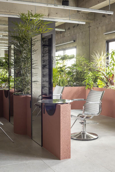 KYARA HALF 池袋東口店 | 池袋のヘアサロン