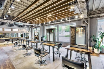 GOOD NEIGHBORS 新松戸店