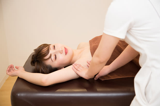 【女性専用】脱毛サロンSTLASSH（ストラッシュ）小倉店 | 北九州のエステサロン