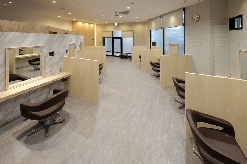 Inbrote 柳生店 | 名取のヘアサロン