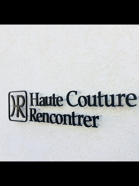 Haute Couture Rencontrer 本店 | 嵐山/嵯峨野/桂のヘアサロン