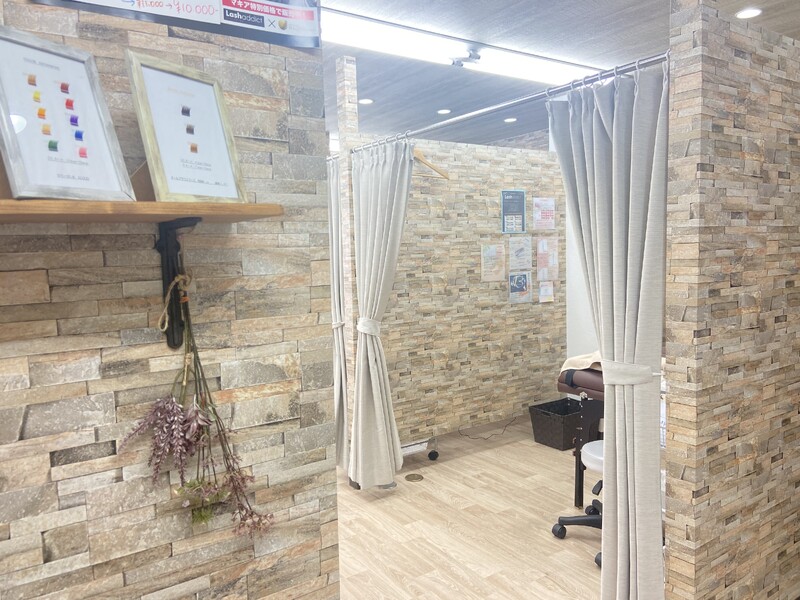 MAQUIA 広島駅前店 | 広島駅周辺のアイラッシュ