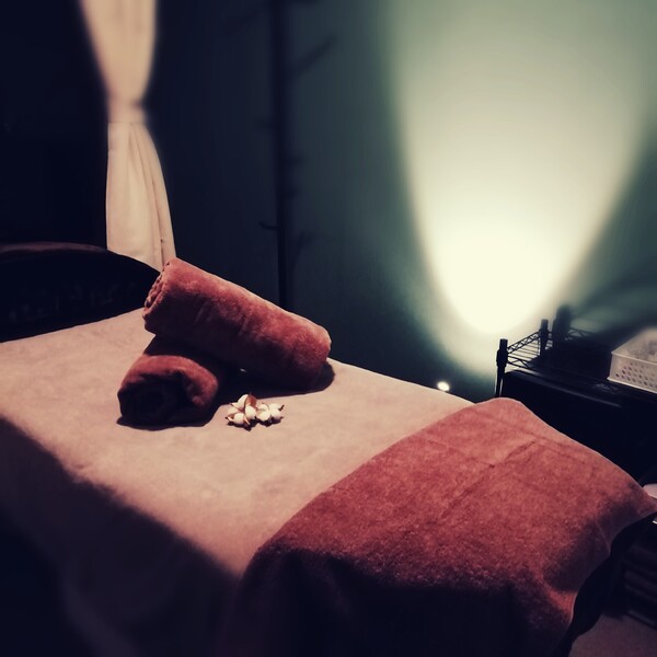 うたた寝サロンこもれ陽の森 | 立川のリラクゼーション