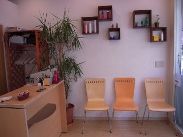 Hair Works arrows | 亀有のヘアサロン