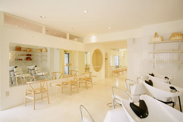 Ｍａｔｉｒｄｅ | 青山のヘアサロン