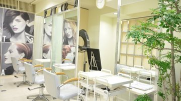 VISCONTI | 原宿のヘアサロン VISCONTI | 原宿のヘアサロン