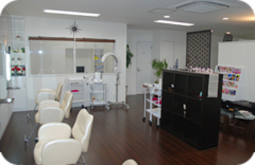 Proudly Hair Studio | 西葛西のヘアサロン