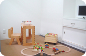 Proudly Hair Studio | 西葛西のヘアサロン