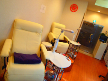 ネイルサロンLOGUE | 六本木のネイルサロン