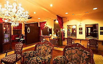 MaxBlonde | 表参道のヘアサロン