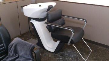 Hair Salion Brushup | たまプラーザのヘアサロン