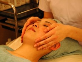 伊勢丹会館 エステティック スナバ | 新宿のエステサロン