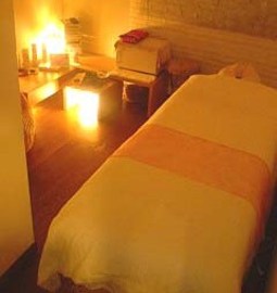 ハワイアンロミロミのモアナラニ | 荻窪のエステサロン