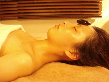 アロマ＆リンパドレナージュサロン reve Des rose | 伊勢原のエステサロン